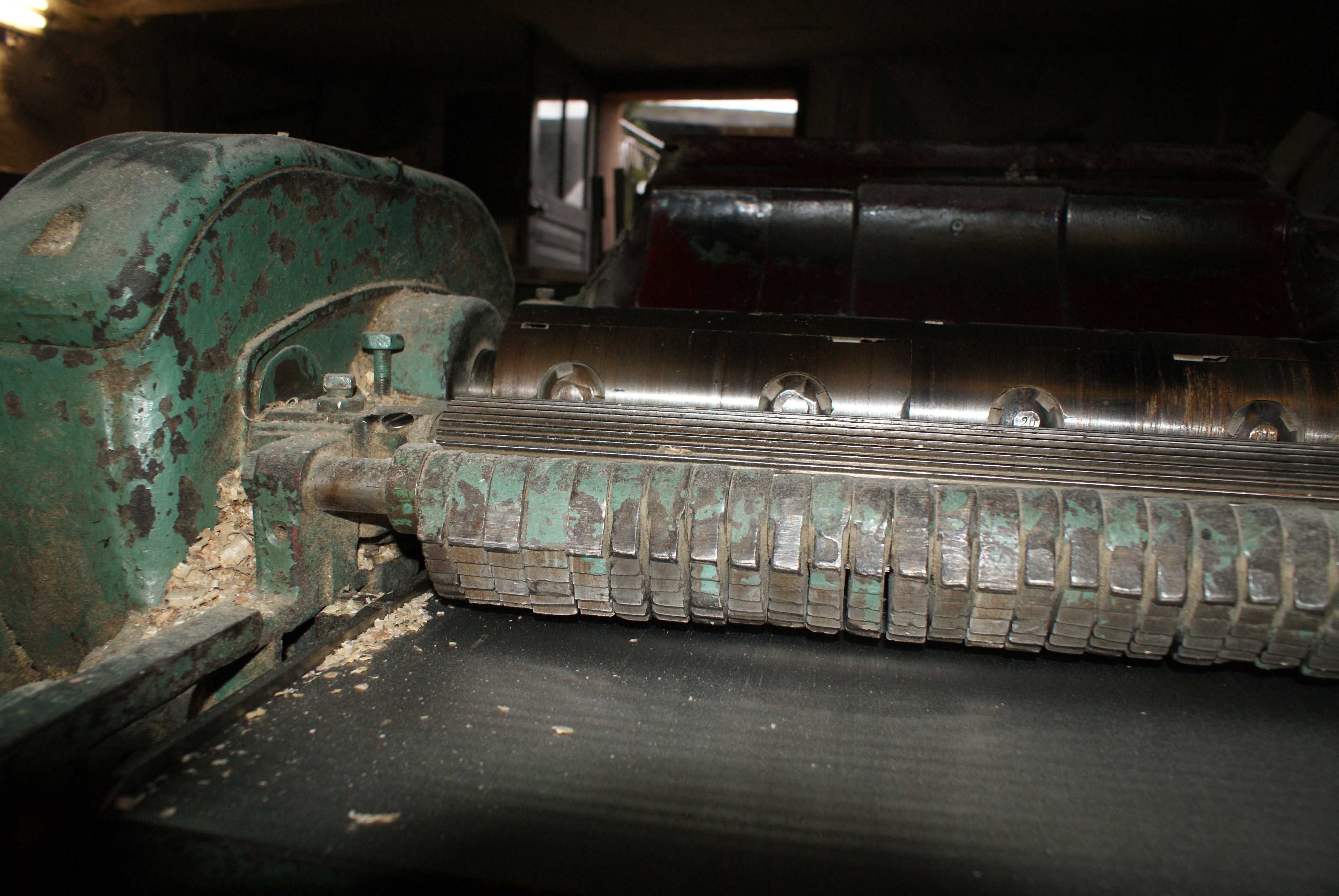 heblowanie przy użyciu strugarko zgrubiarki