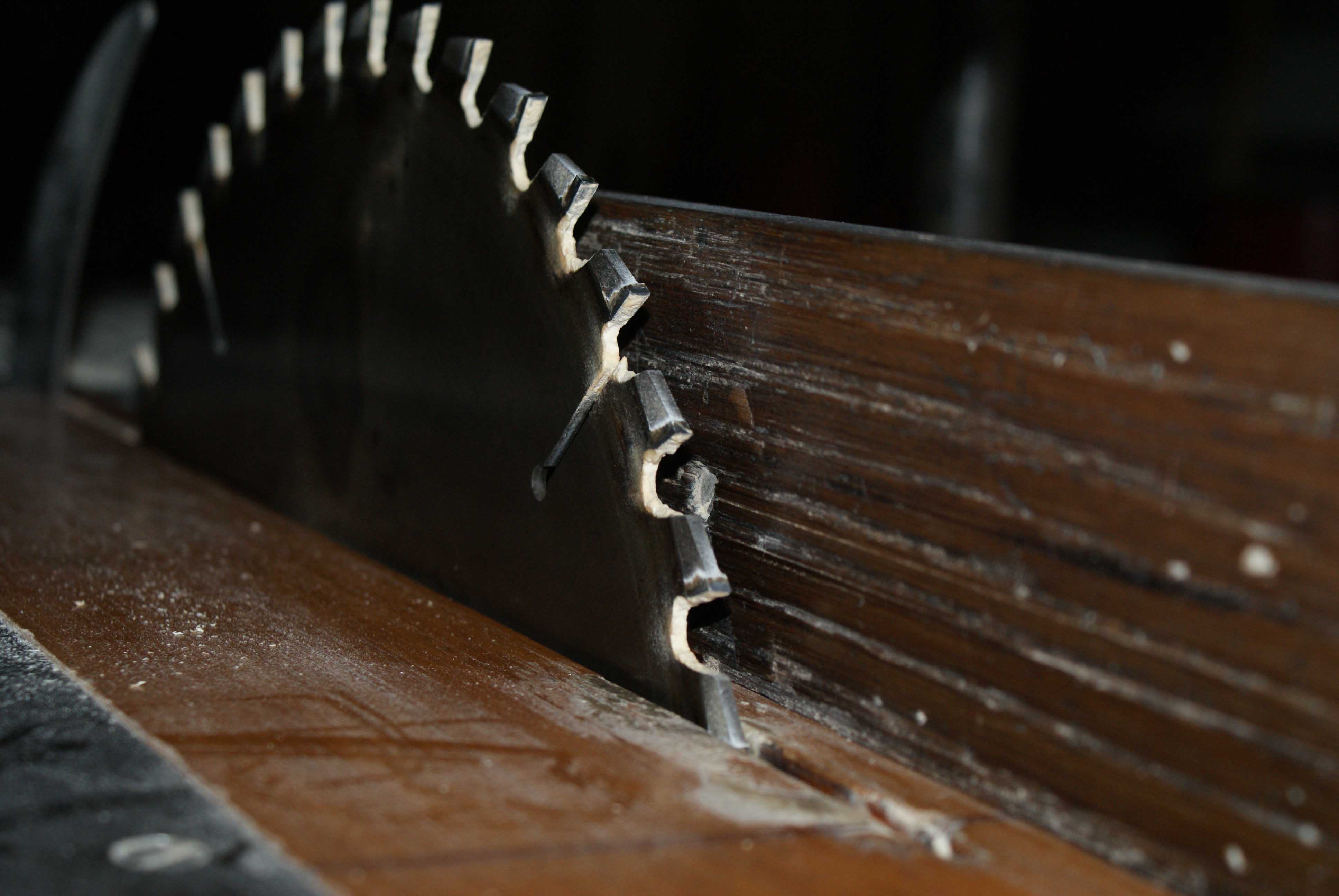 wysokiej jakości piły zapewniają idealne cięcie